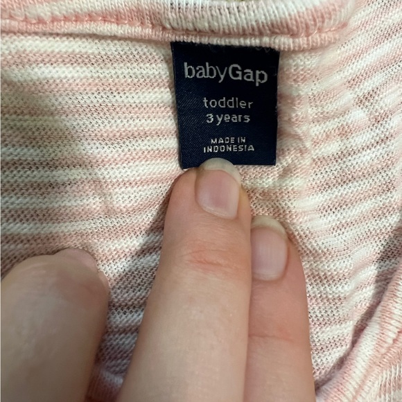GAP Pink and White Striped Kids Romper EUC - Picture 3 of 4